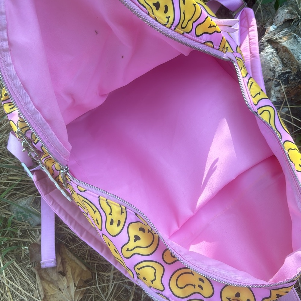 Backpack - Picture 2 of 4